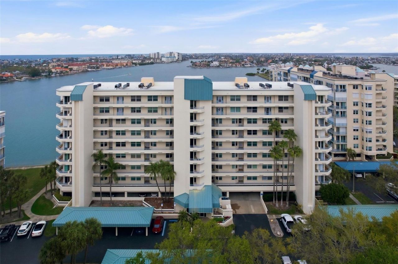 7932 Sailboat Key Boulevard S, Unit 806, South Pasadena, FL 33707 Photo