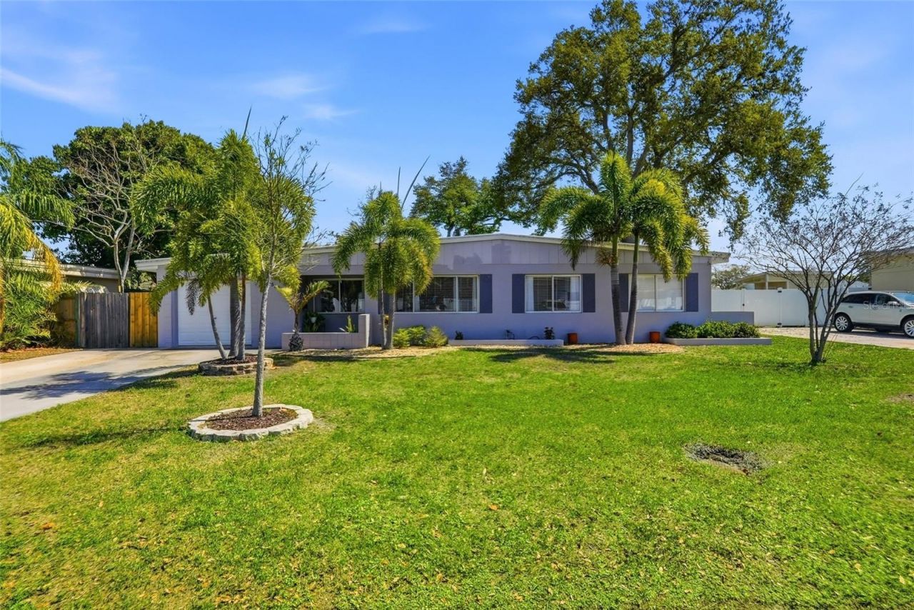 6535 10th Street N, Saint Petersburg, FL 33702 Photo