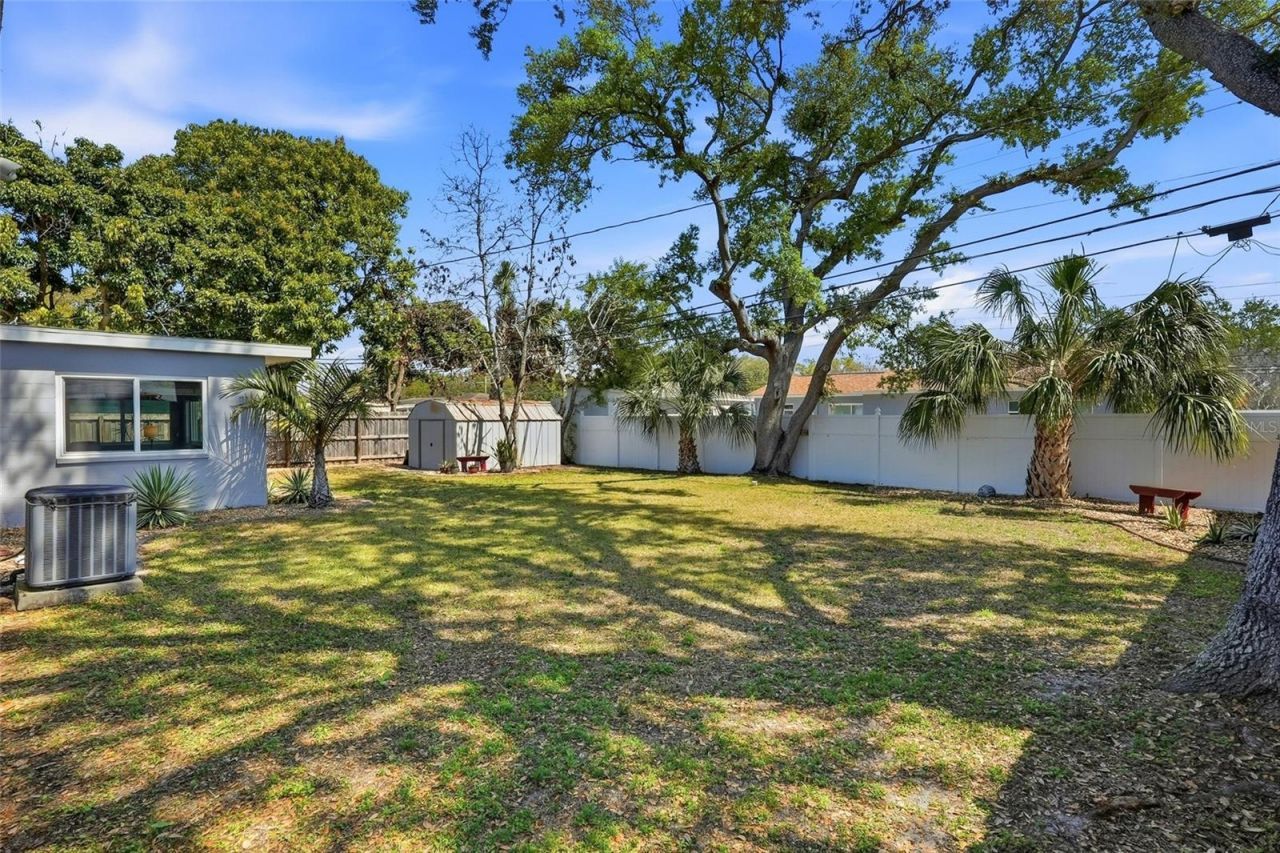 6535 10th Street N, Saint Petersburg, FL 33702 Photo