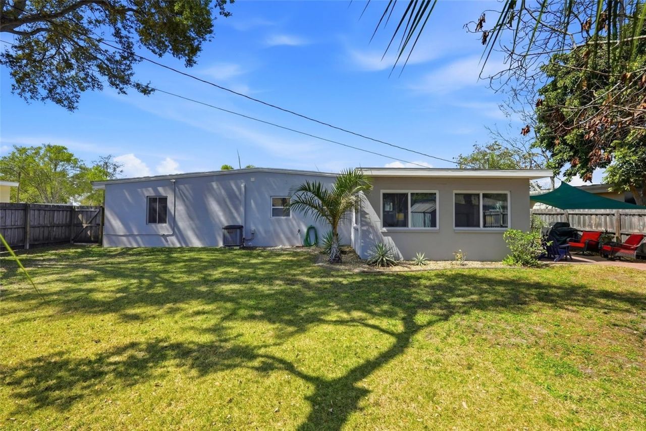 6535 10th Street N, Saint Petersburg, FL 33702 Photo