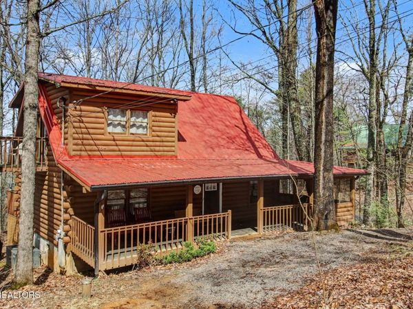 2137 Red Bud Rd, Sevierville, TN 37876