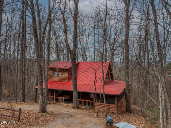 2137 Red Bud Rd, Sevierville, TN 37876