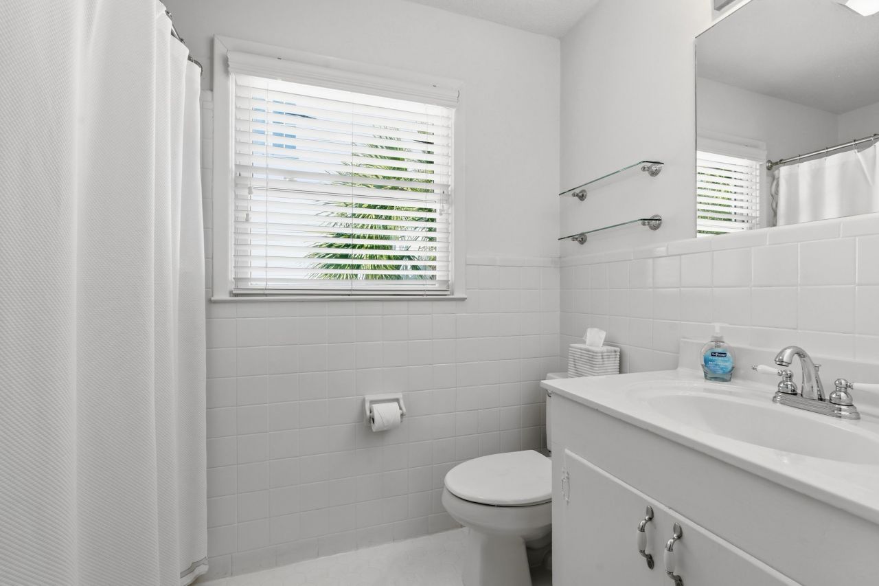 805 Parker Dr. Photo 20