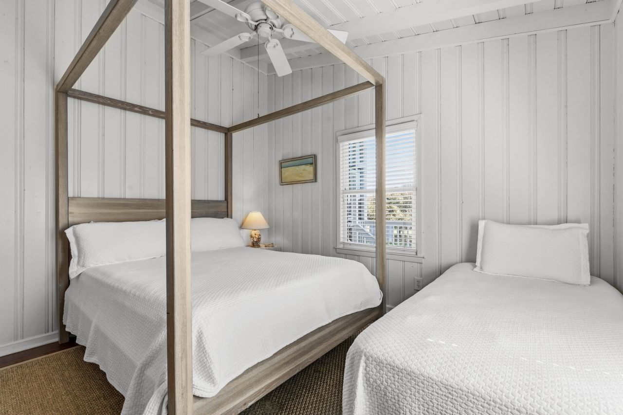 805 Parker Dr. Photo 22