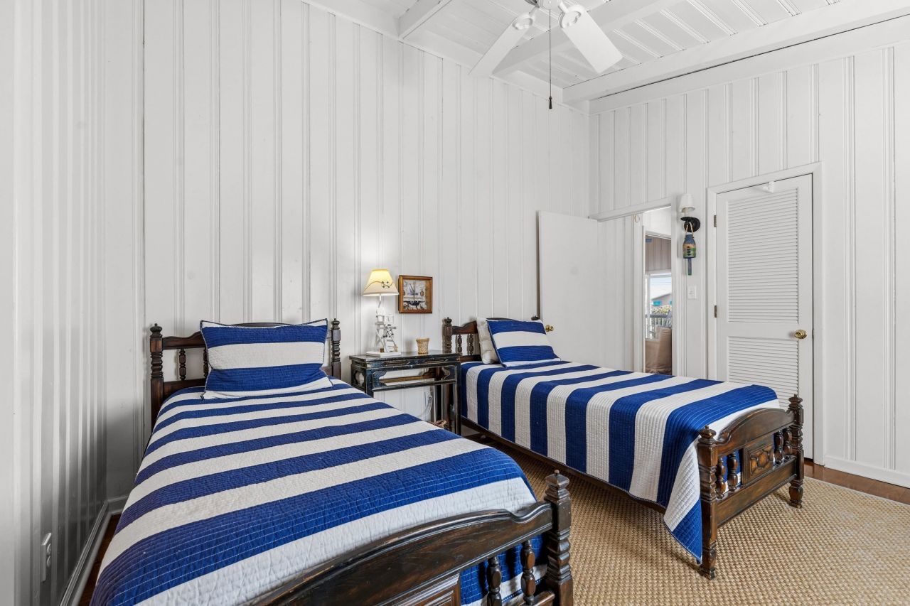 805 Parker Dr. Photo 24