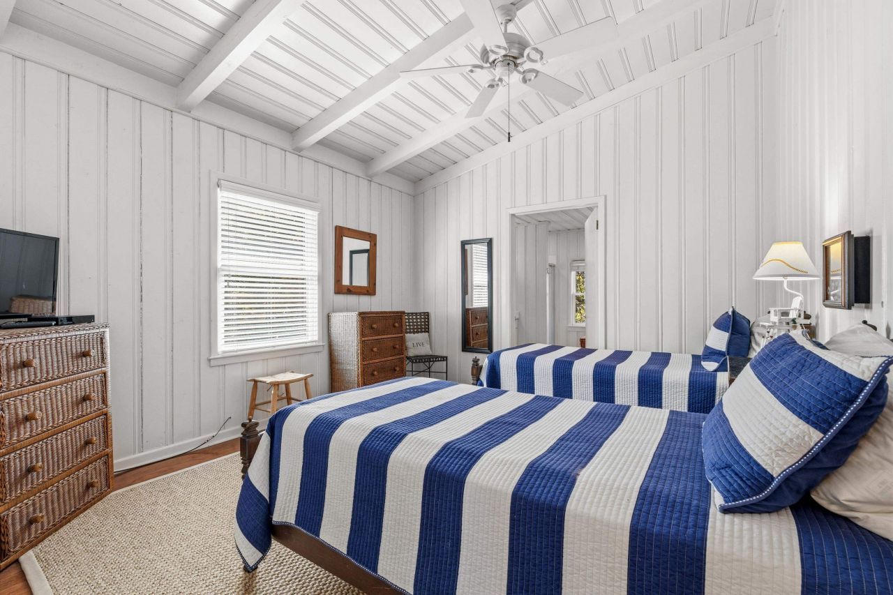 805 Parker Dr. Photo 25