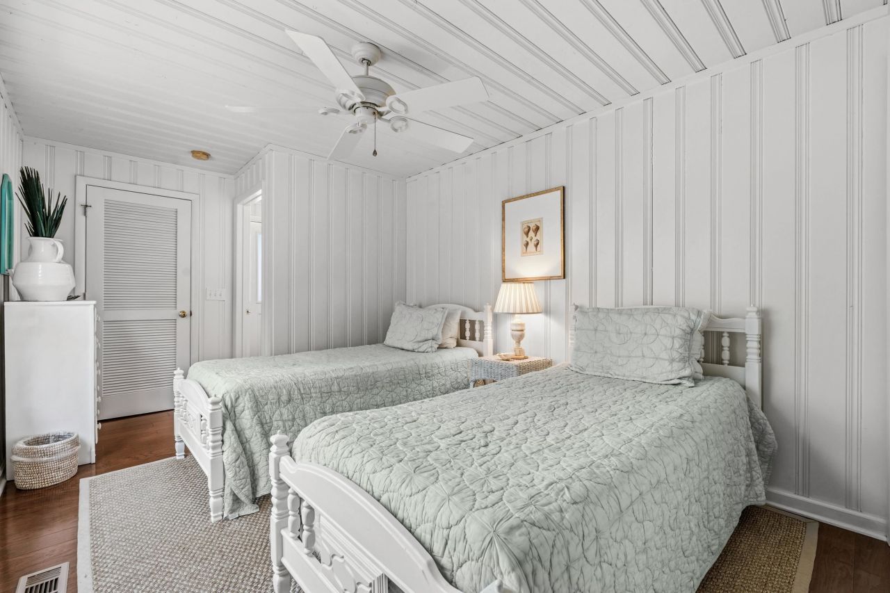 805 Parker Dr. Photo 26