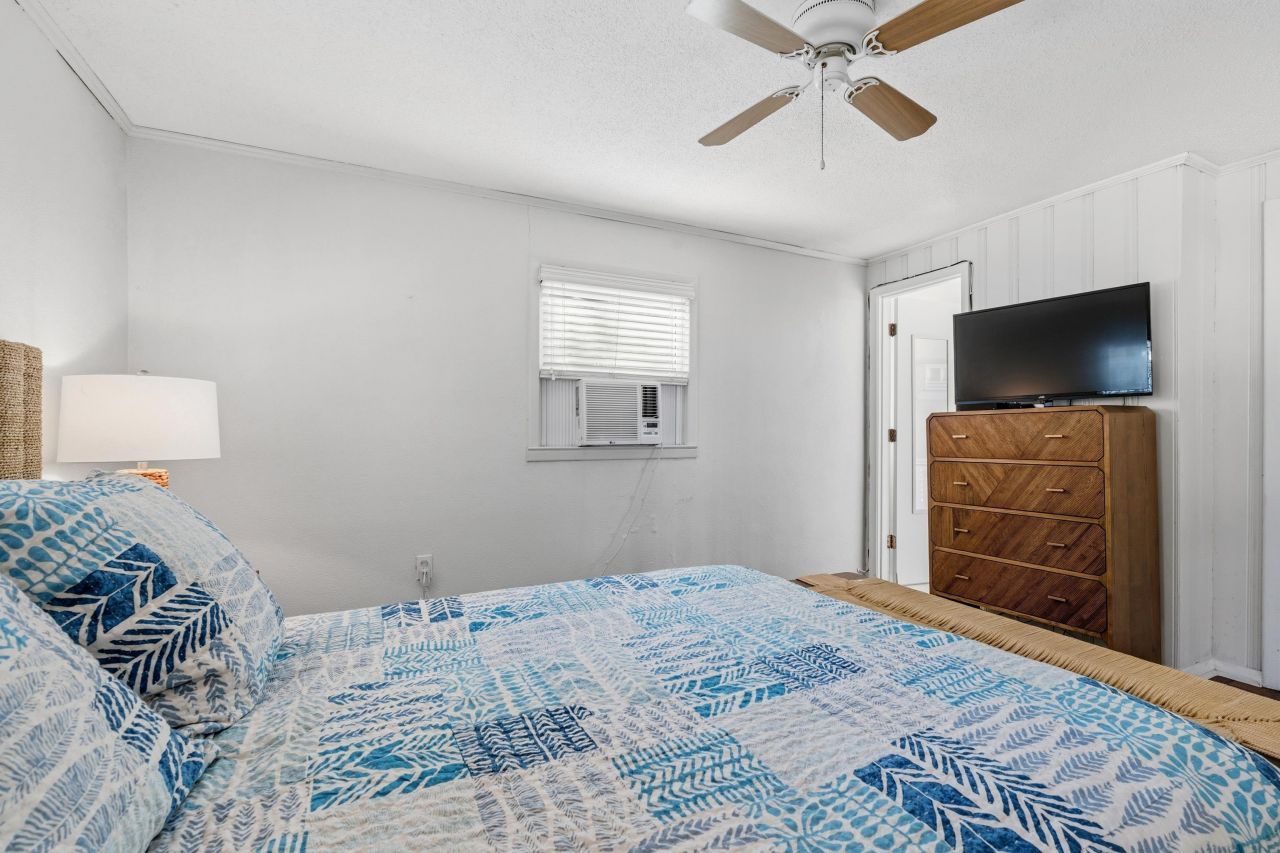 805 Parker Dr. Photo 33