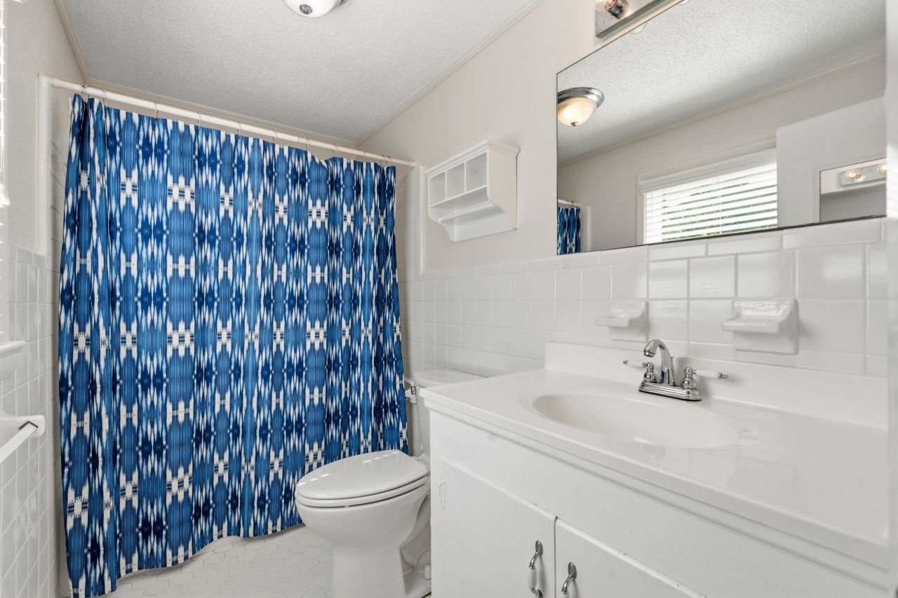 805 Parker Dr. Photo 35