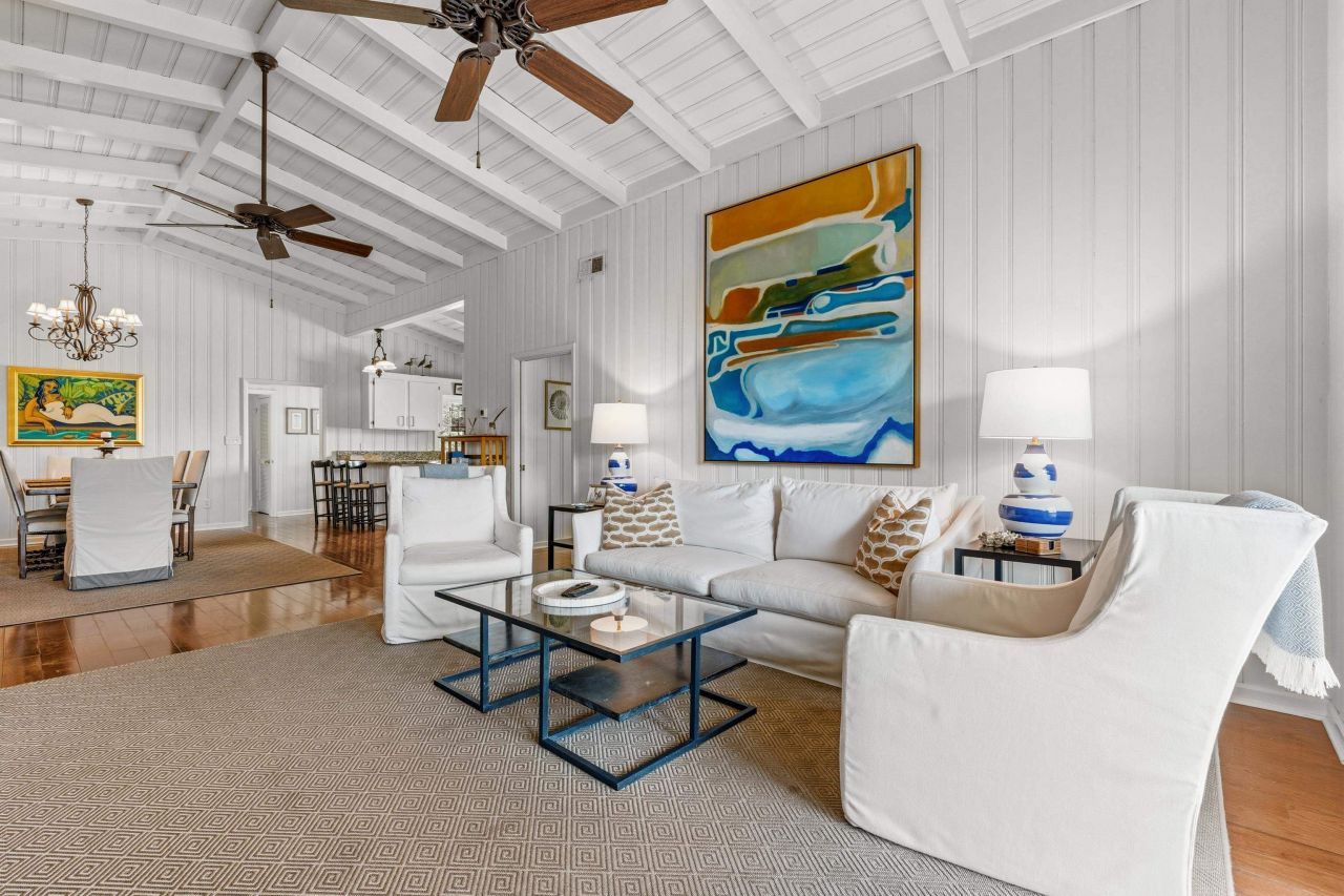 805 Parker Dr. Photo 4