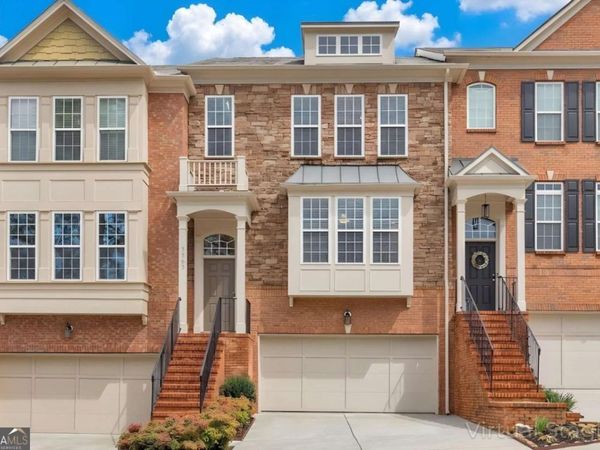 3363 Cumberland Club Drive, Unit 16, Atlanta, GA 30339