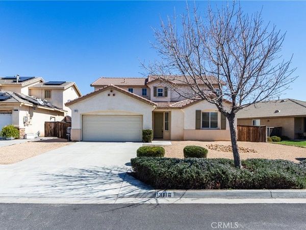 13816 Grant, Oak Hills, CA 92344