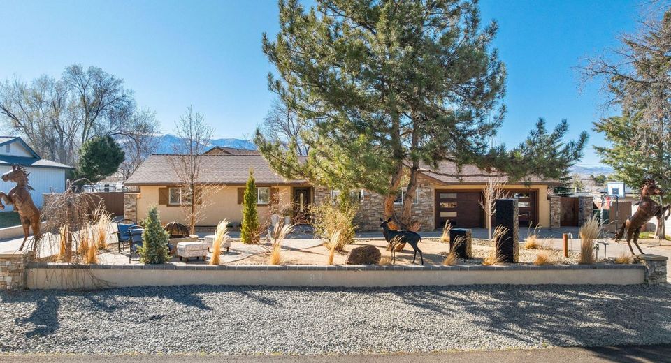 14675 Chamy Drive, Reno, NV 89521 Photo