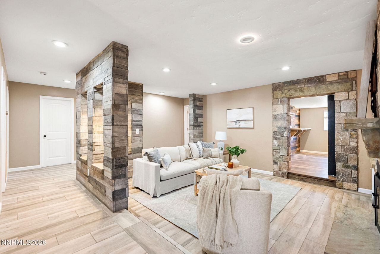 14675 Chamy Drive, Reno, NV 89521 Photo