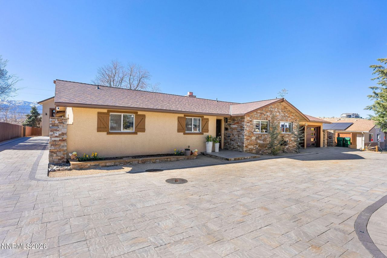 14675 Chamy Drive, Reno, NV 89521 Photo