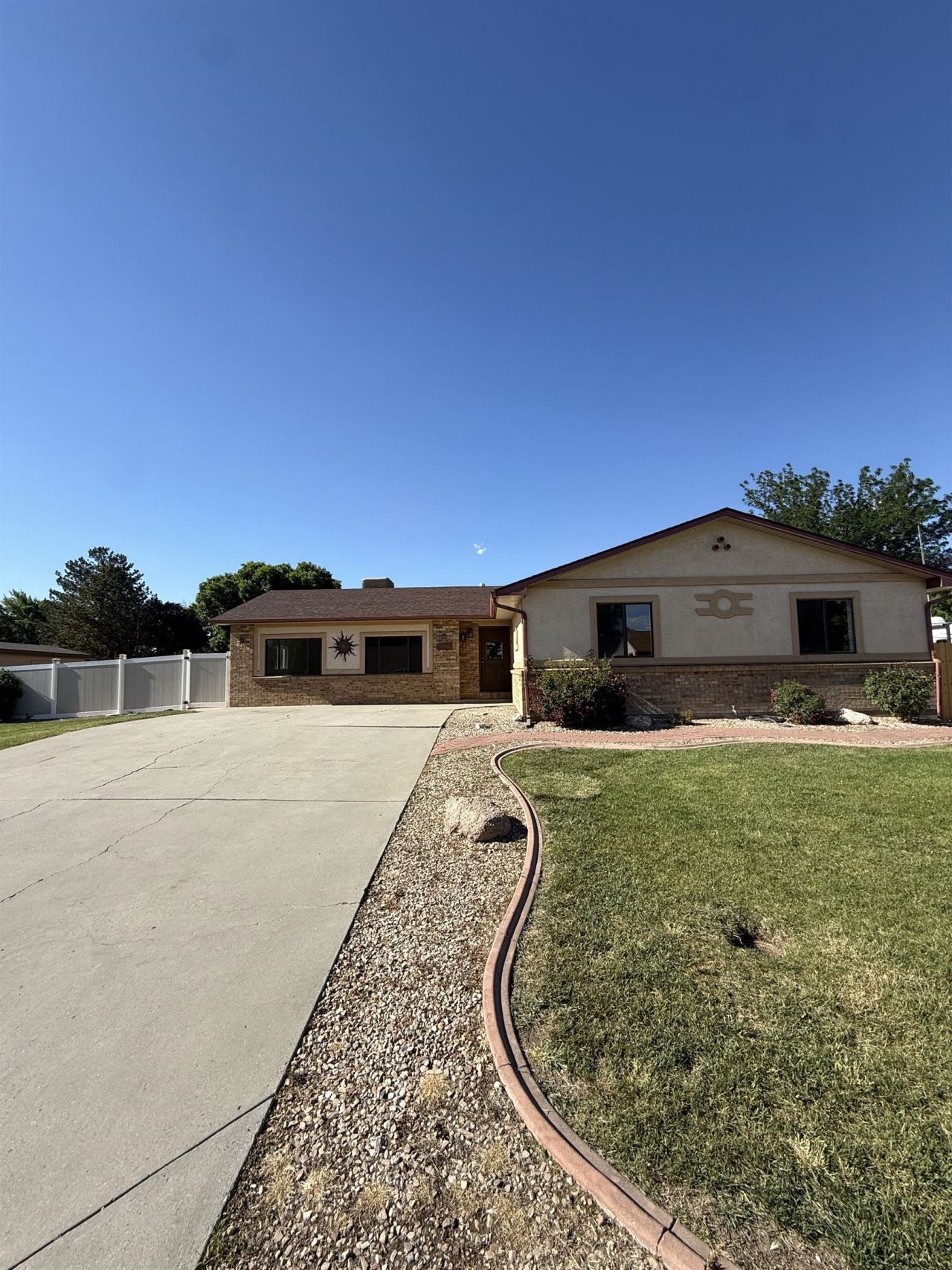 3086 Bookcliff Avenue Grand Junction, CO 81504