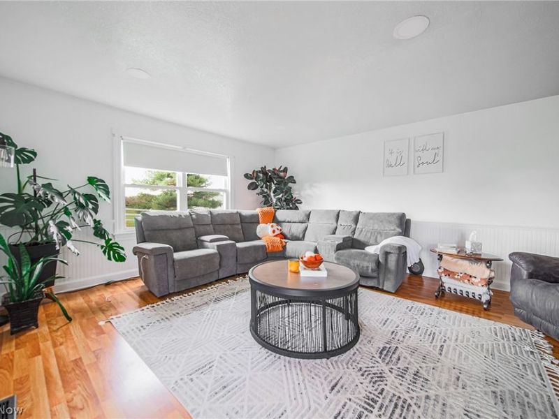 8383 Hoy Road, Fredericksburg, OH 44627 Photo 14