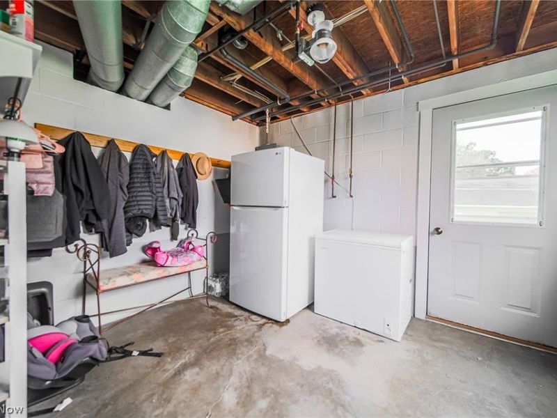 8383 Hoy Road, Fredericksburg, OH 44627 Photo 37