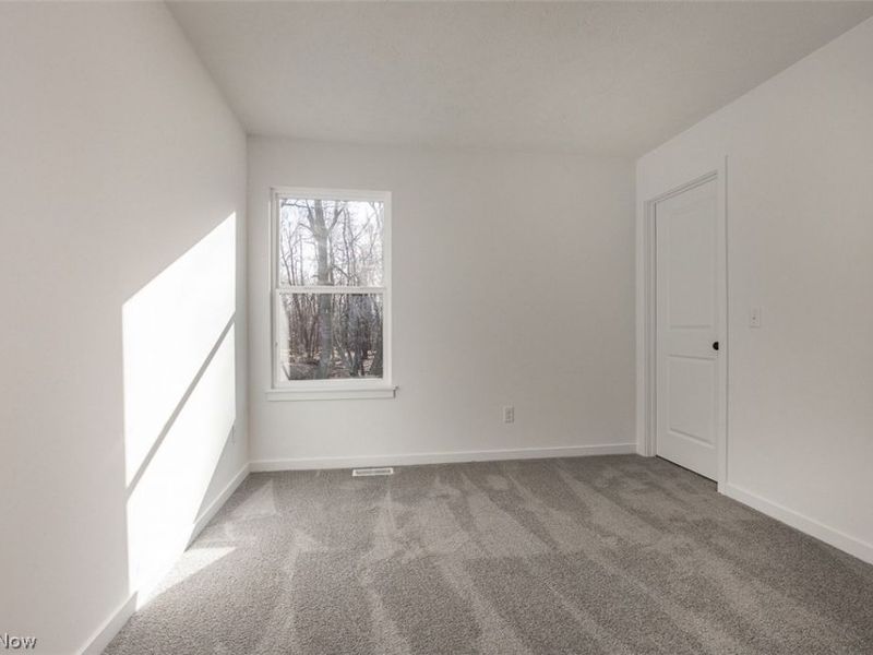 5595 Walnut Street, Mentor on the Lake, OH 44060 Photo 24