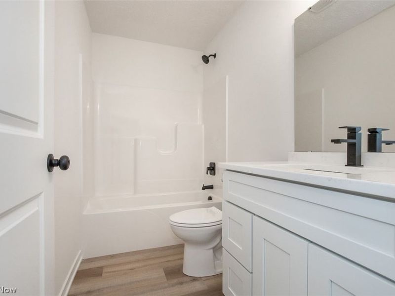 5595 Walnut Street, Mentor on the Lake, OH 44060 Photo 25