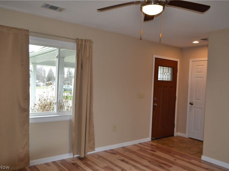 12961 Fountain Court, Strongsville, OH 44136 Photo 5