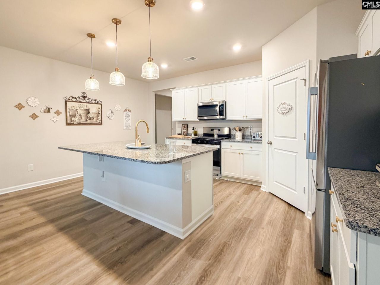 119 Marauder Drive Photo 5