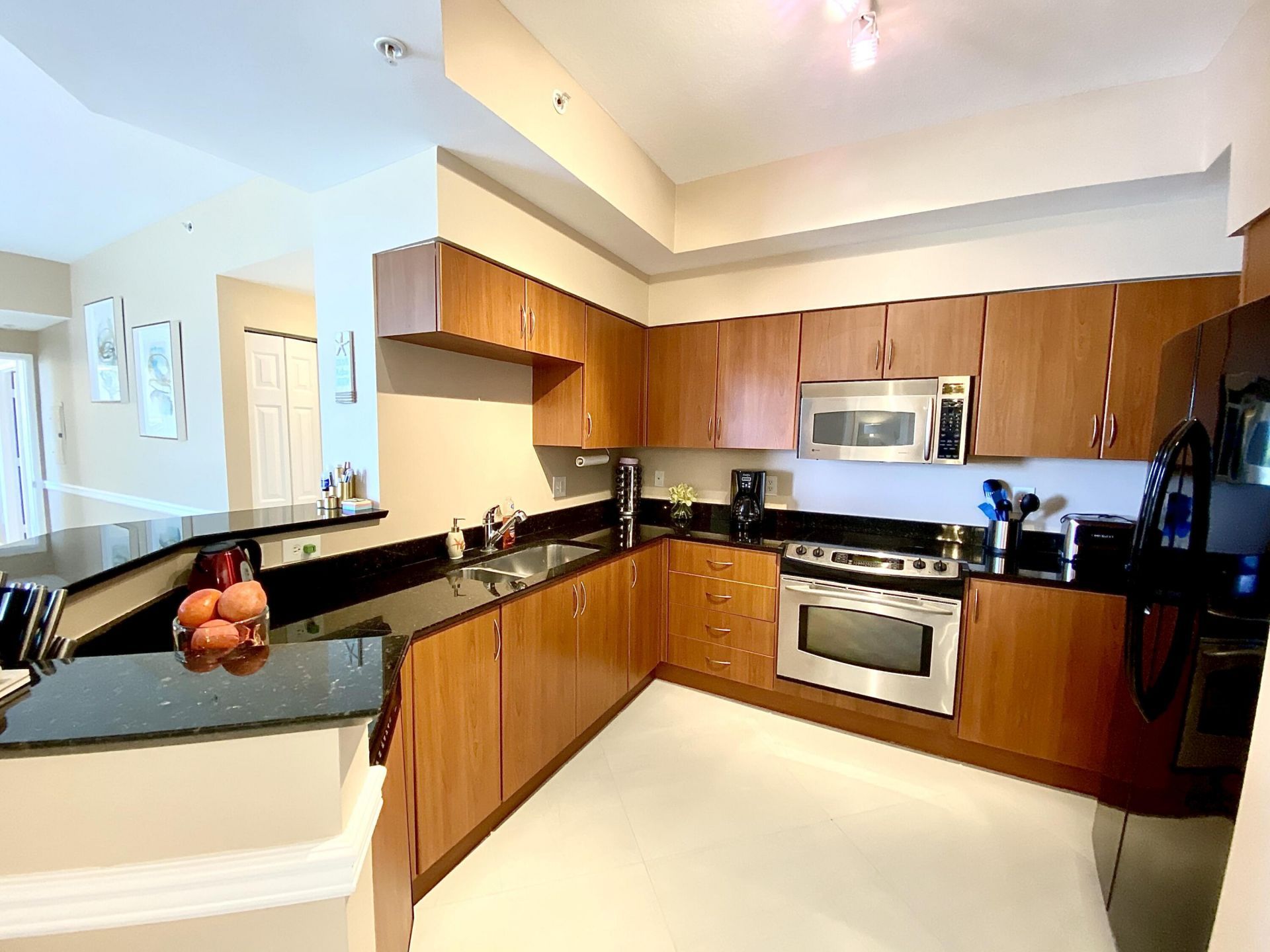 806 E Windward Way, Unit 508, Lantana, FL 33462 Photo