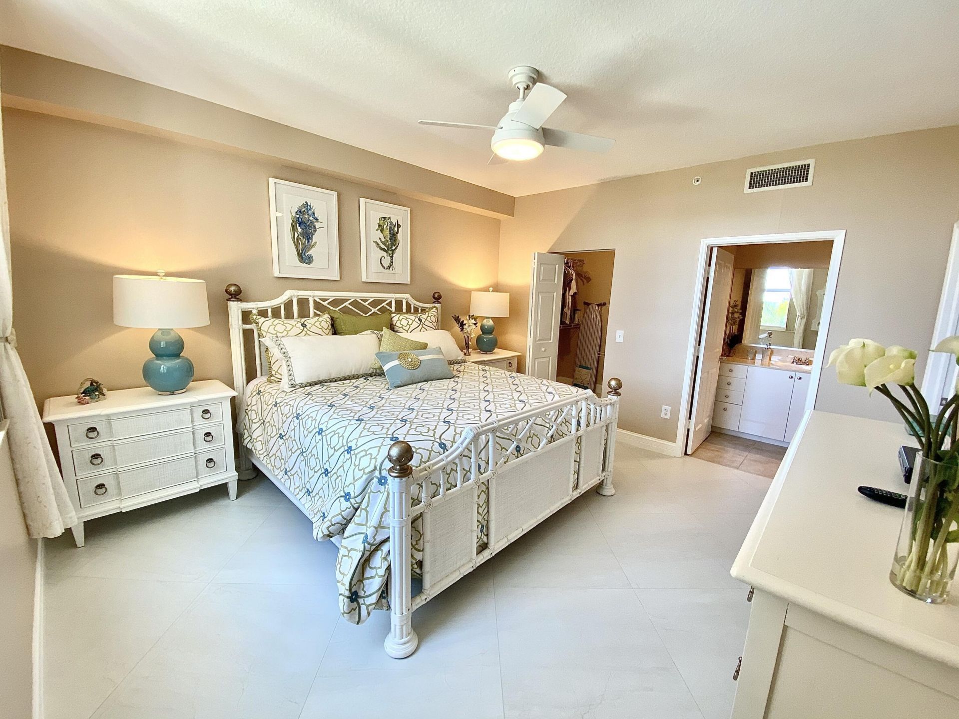 806 E Windward Way, Unit 508, Lantana, FL 33462 Photo