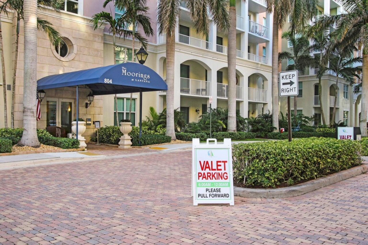 806 E Windward Way, Unit 508, Lantana, FL 33462 Photo