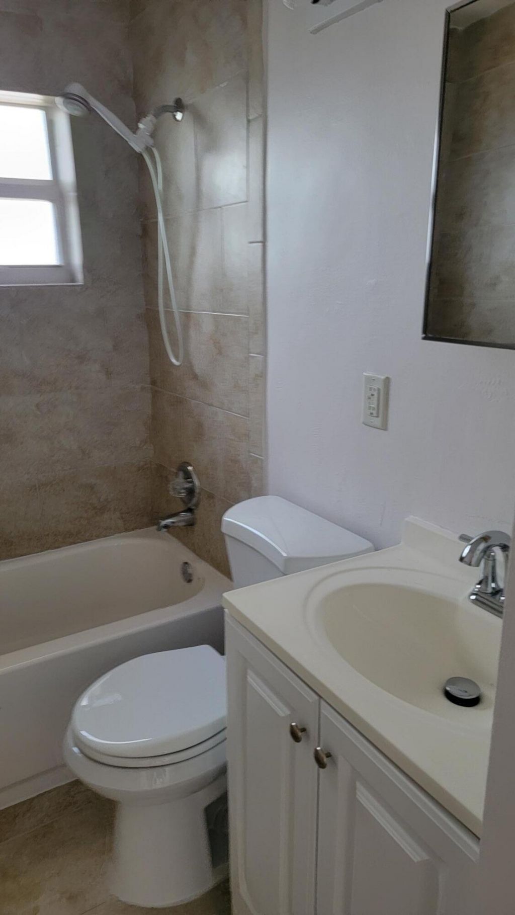 1913 Delaware Avenue, Unit A, Fort Pierce, FL 34950 Photo