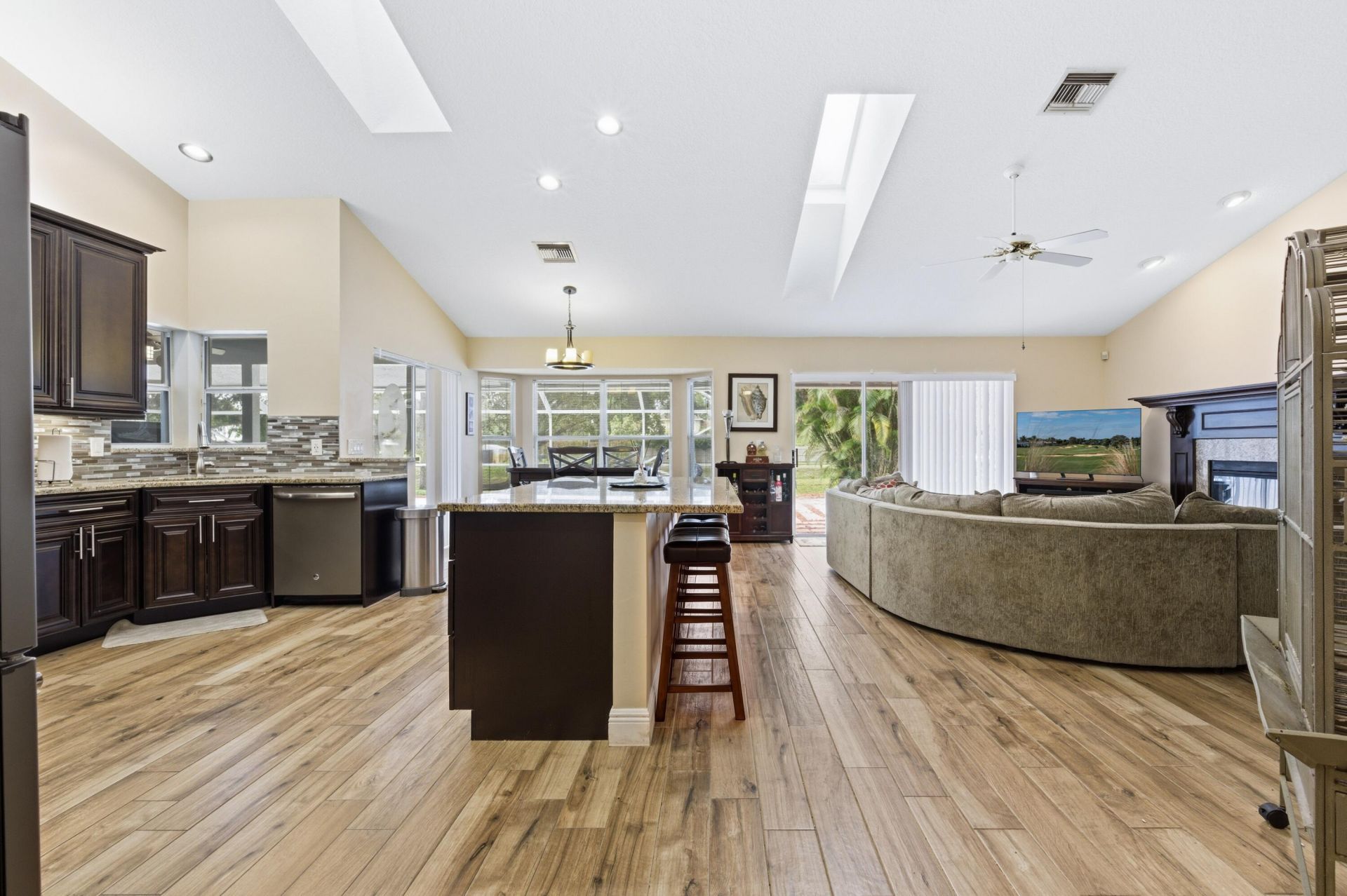 7496 155th Place N, Palm Beach Gardens, FL 33418 Photo