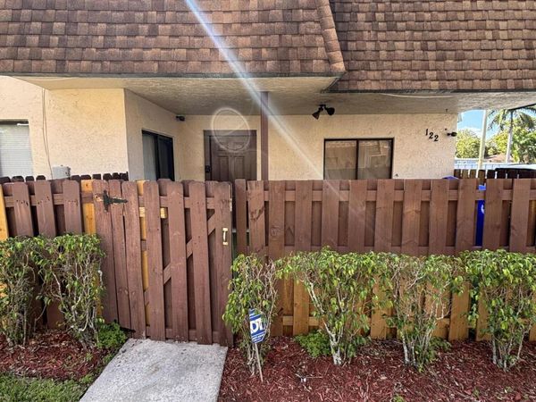 122 San Remo Boulevard, North Lauderdale, FL 33068