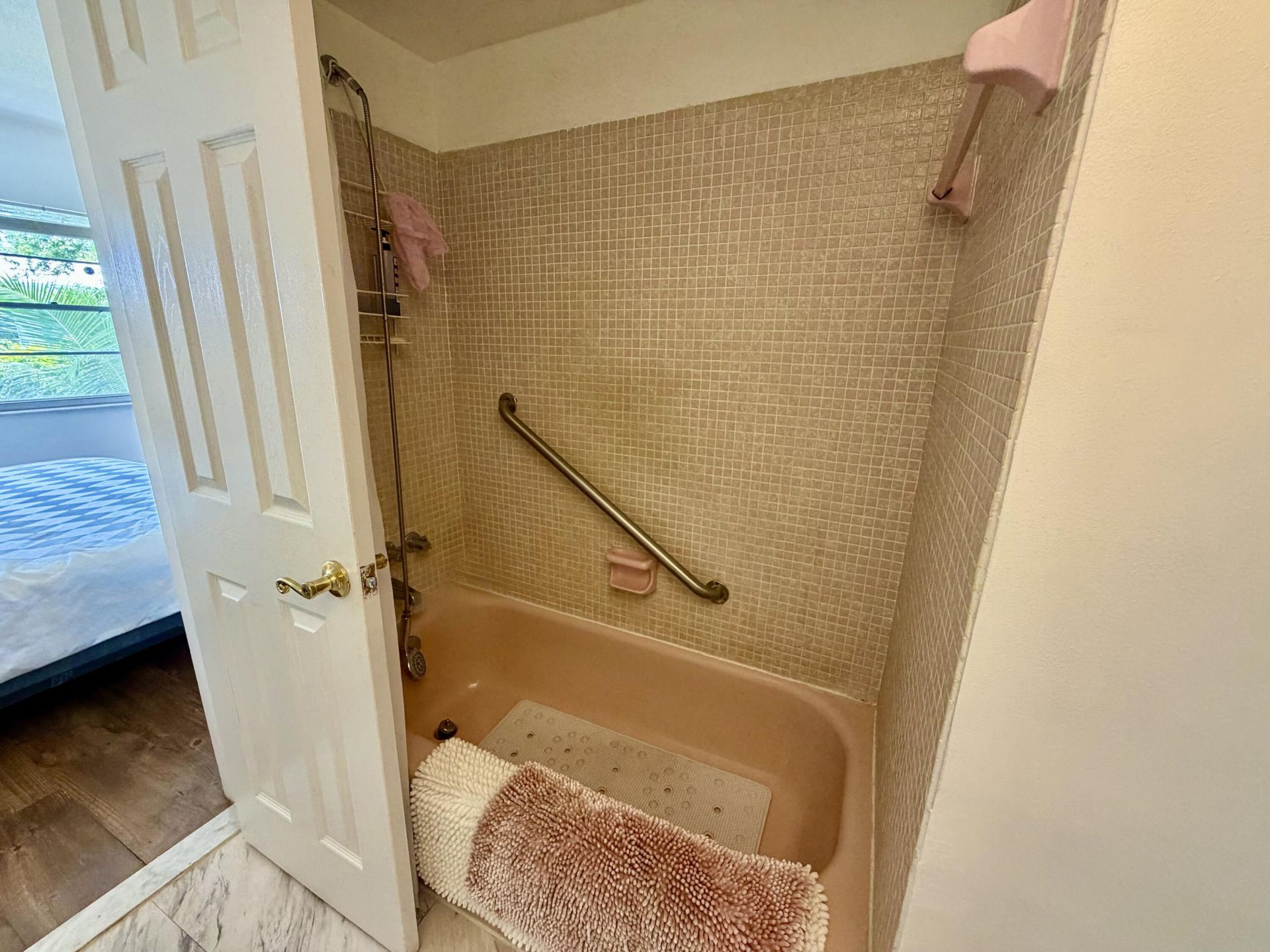 2551 W Golf Boulevard, Unit 204, Pompano Beach, FL 33064 Photo