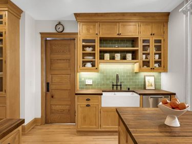 2654 Pleasant Avenue, Minneapolis, MN 55408