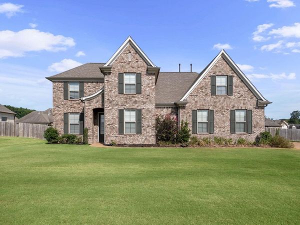 175 MARRIETTA DR, Oakland, TN 38060
