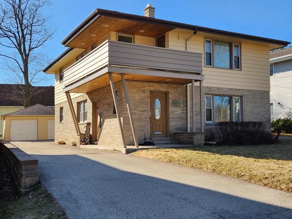7313 Harwood AVENUE, Unit 7315, Wauwatosa, WI 53213