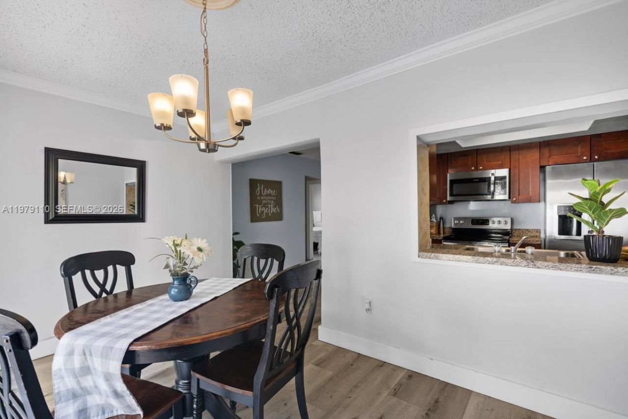 2286 NW 81st Ave, Sunrise, FL 33322 Photo