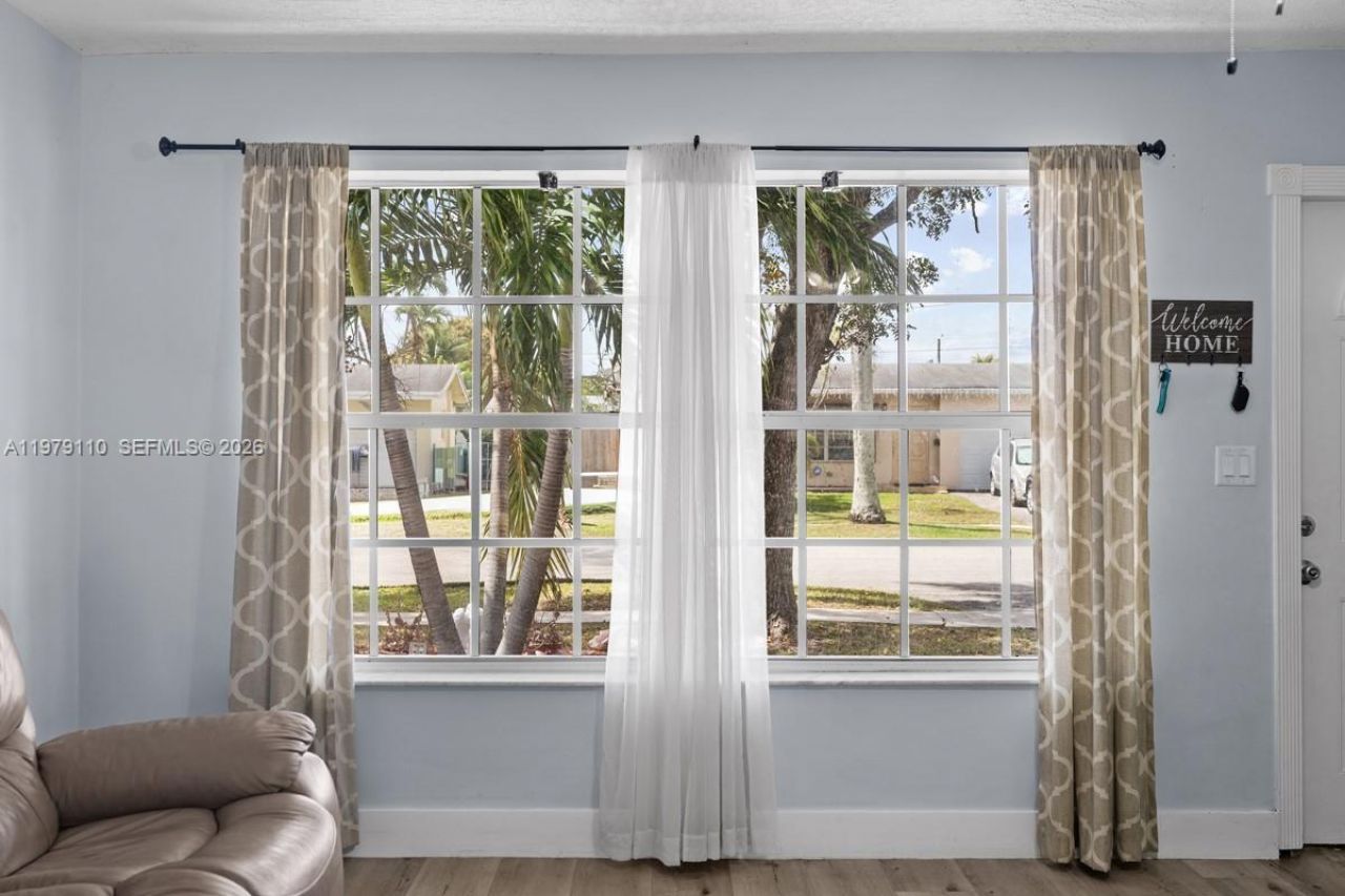 2286 NW 81st Ave, Sunrise, FL 33322 Photo
