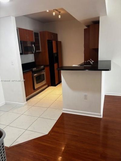 2775 NE 187th St, Unit 512, Aventura, FL 33180 Photo