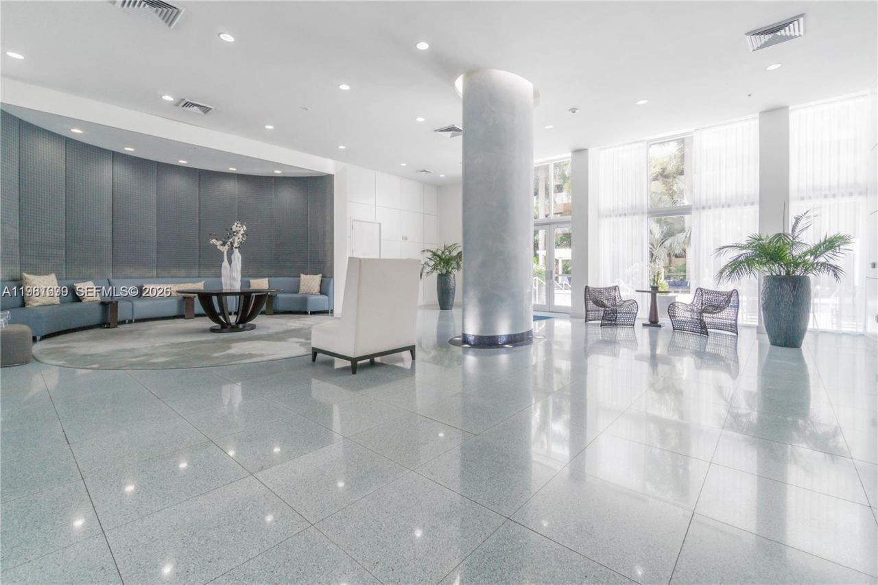 18800 NE 29th Ave, Unit 512, Aventura, FL 33180 Photo