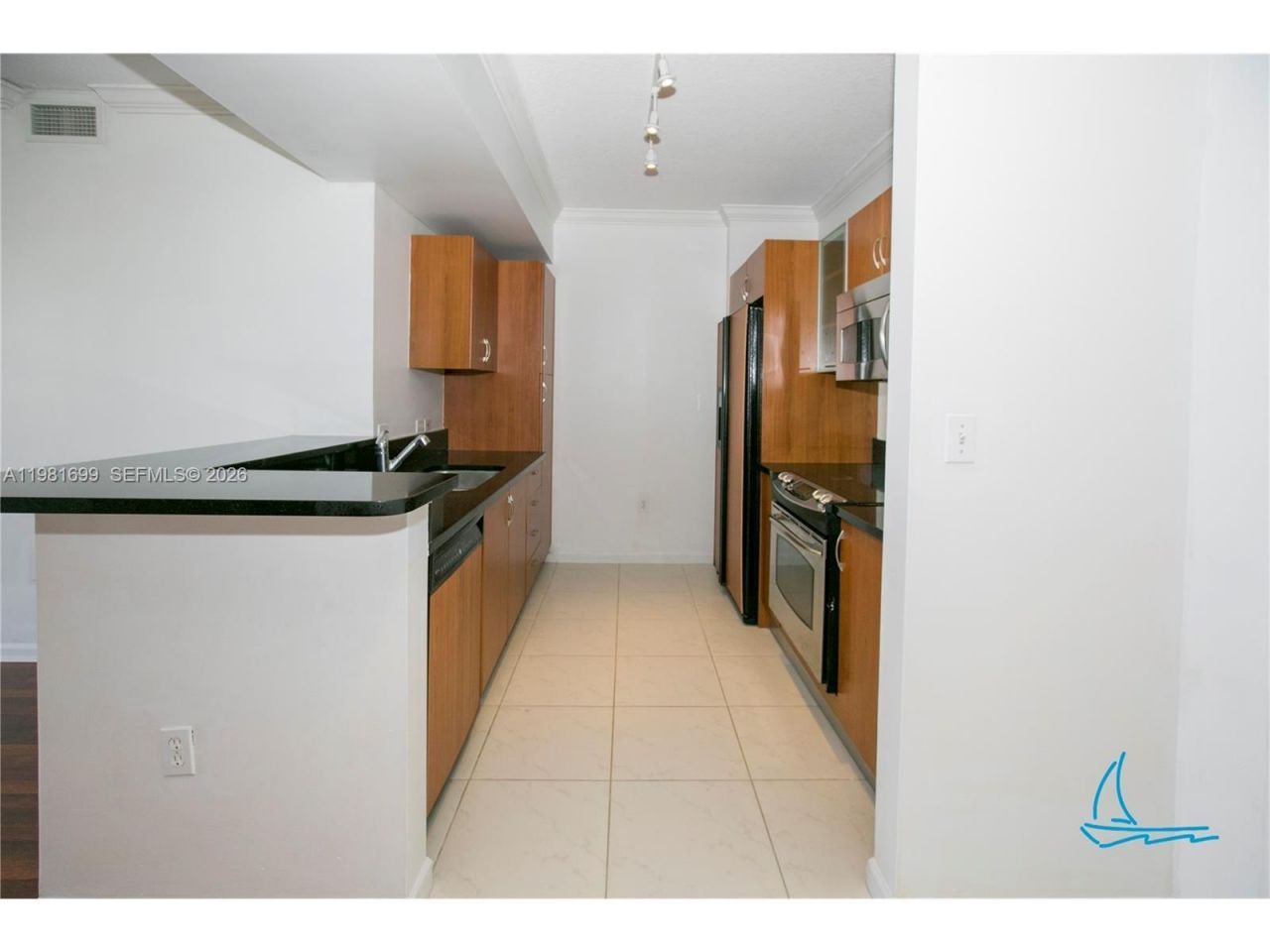 18800 NE 29th Ave, Unit 512, Aventura, FL 33180 Photo