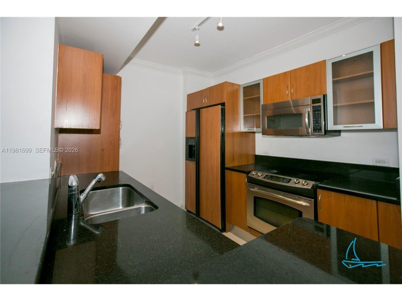 18800 NE 29th Ave, Unit 512, Aventura, FL 33180 Photo