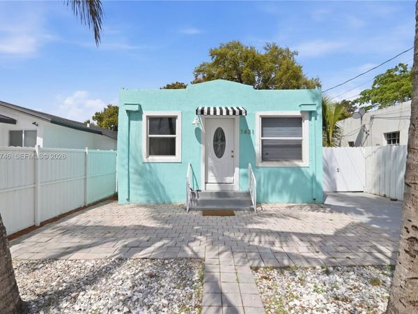 1431 NW 30th St , Miami, FL 33142