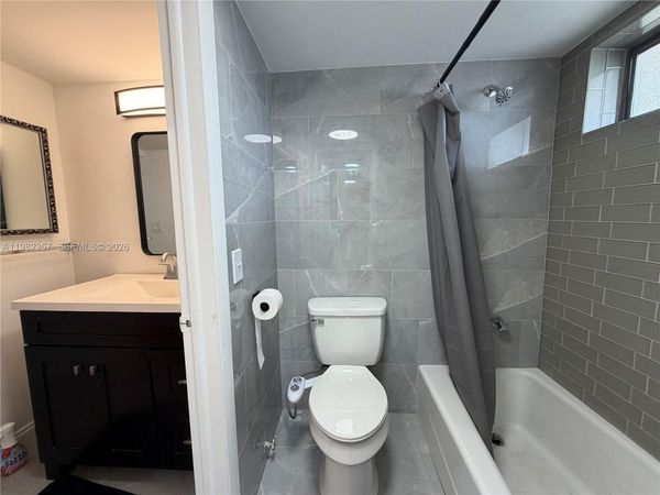 6020 NW 64th Ave , Unit 306, Tamarac, FL 33319