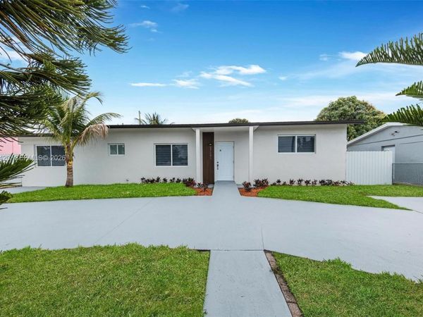 17201 NW 42nd Ave , Miami Gardens, FL 33055