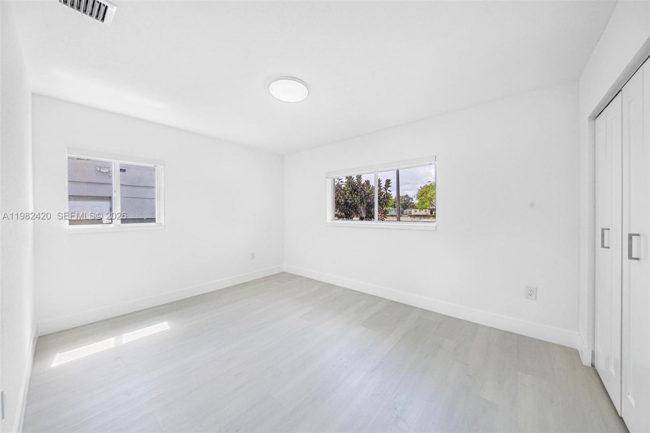 17201 NW 42nd Ave, Miami Gardens, FL 33055 Photo