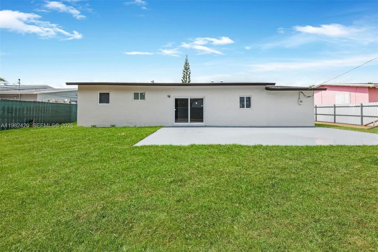 17201 NW 42nd Ave, Miami Gardens, FL 33055 Photo