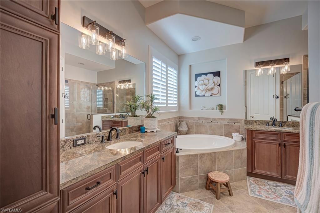 8601 Mercado Ct, Fort Myers, FL 33912 Photo