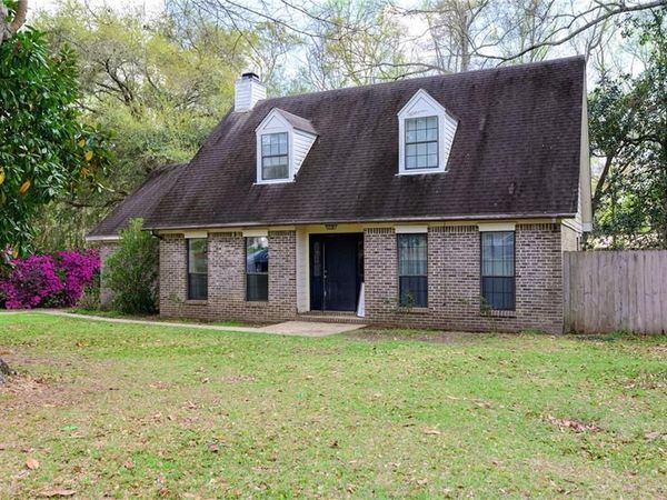 12795 Dauphin Court, Grand Bay, AL 36541