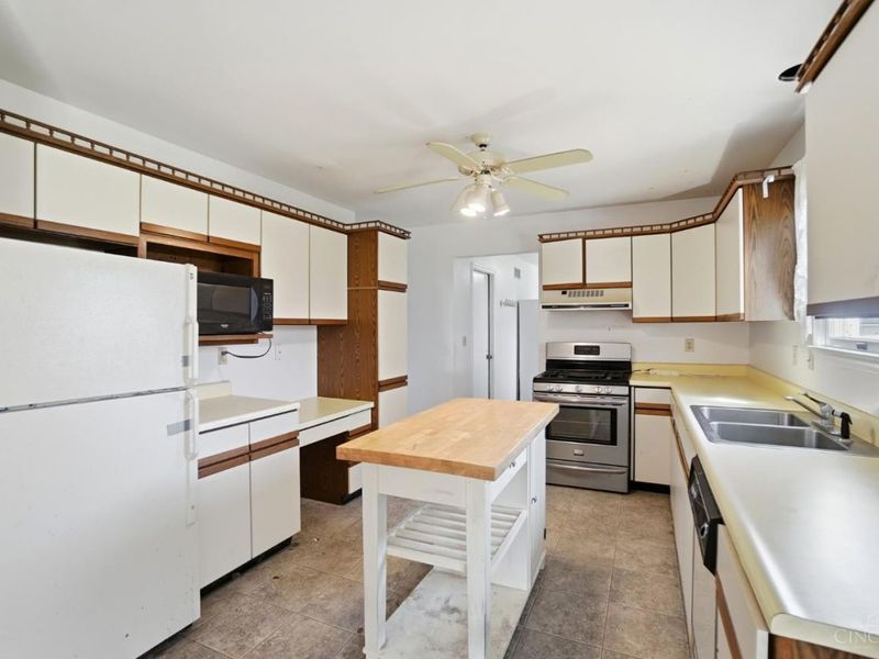 4954 Beechwood Road, Union Twp, OH 45244 Photo 12